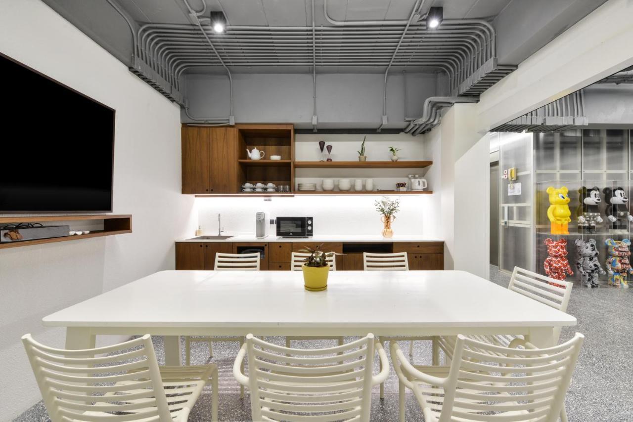 Tiang Capsule Hostel Bangkok Ngoại thất bức ảnh