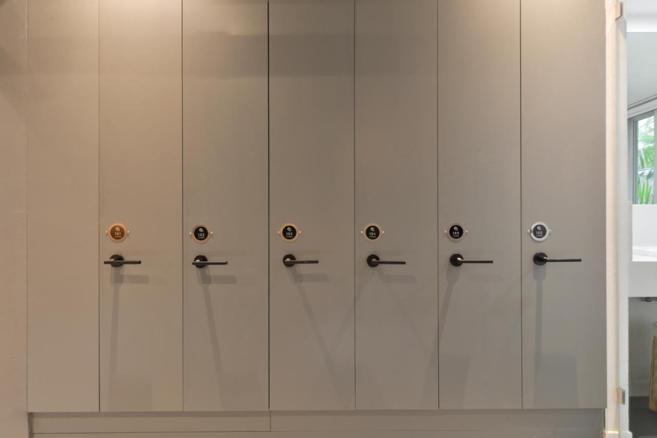 Tiang Capsule Hostel Bangkok Ngoại thất bức ảnh